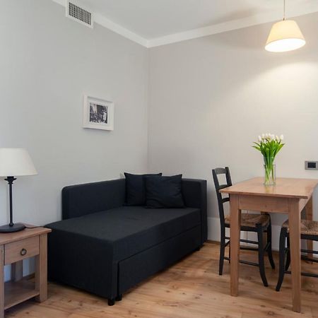 La Canonica Suite Apartments New Location Trento Eksteriør billede