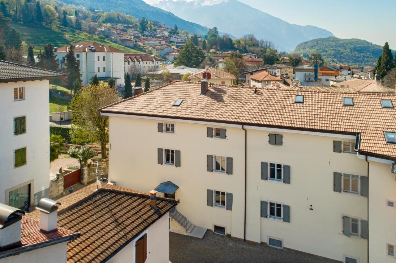 La Canonica Suite Apartments New Location Trento Eksteriør billede